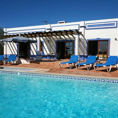 Holiday home Casinhas Wheelchair Friendly Boliqueime